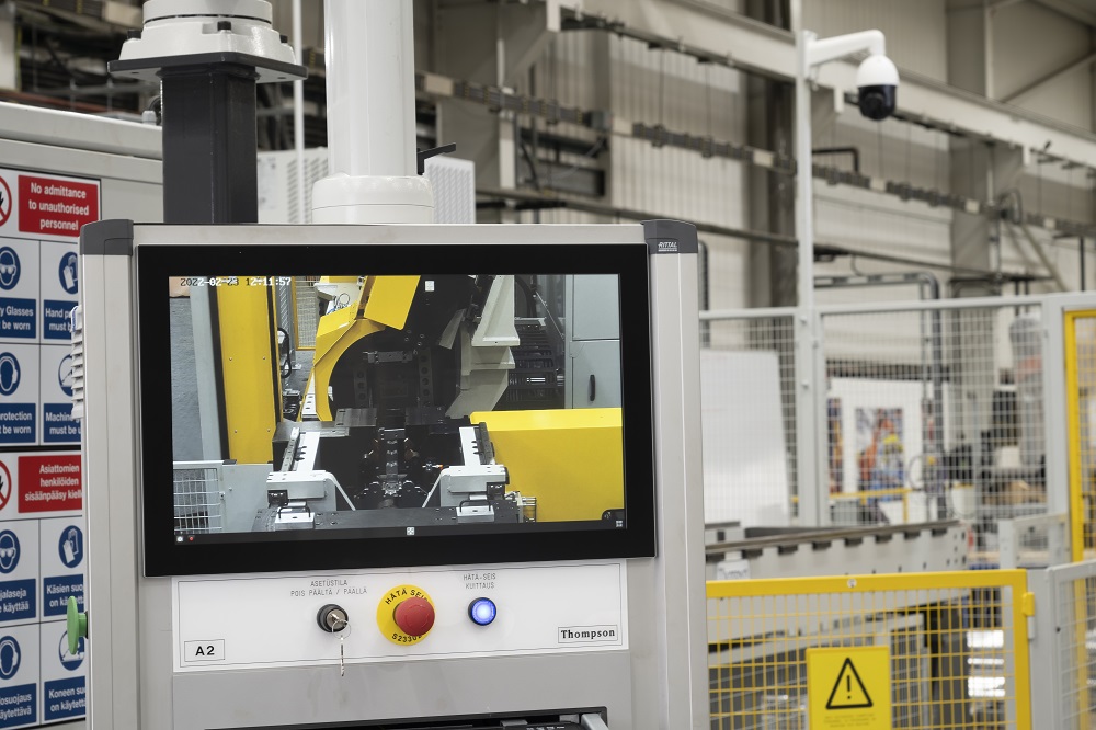 Rotary friction welding machine